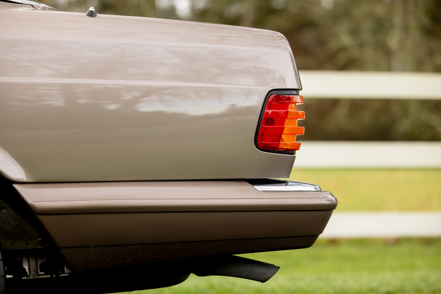 1989 Mercedes-Benz 560 SEL