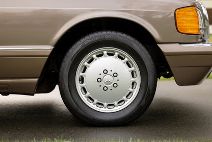 1989 Mercedes-Benz 560 SEL