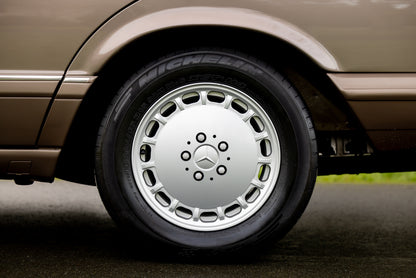 1989 Mercedes-Benz 560 SEL