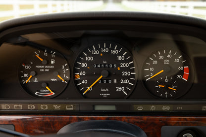 1989 Mercedes-Benz 560 SEL