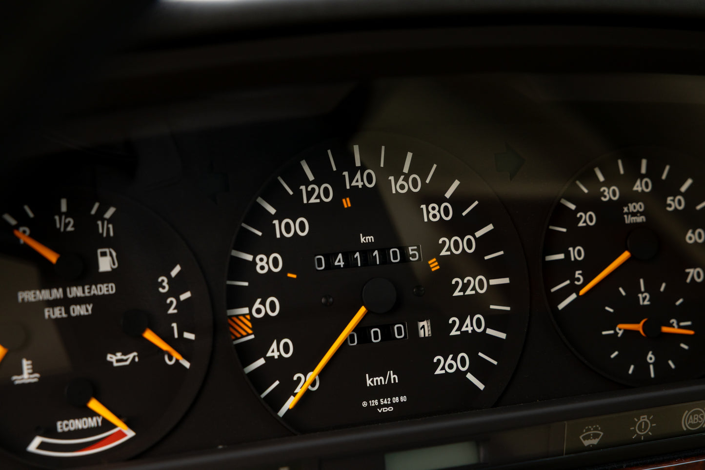 1989 Mercedes-Benz 560 SEL