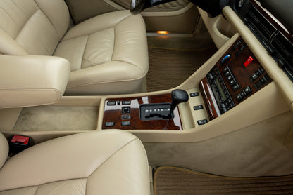 1989 Mercedes-Benz 560 SEL