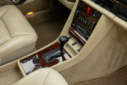 1989 Mercedes-Benz 560 SEL