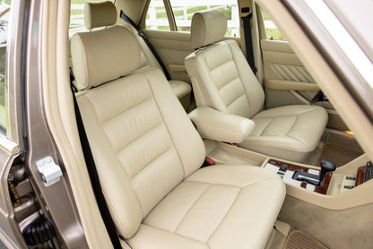 1989 Mercedes-Benz 560 SEL