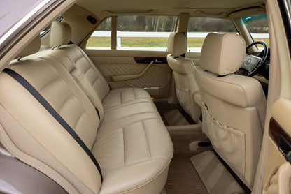 1989 Mercedes-Benz 560 SEL