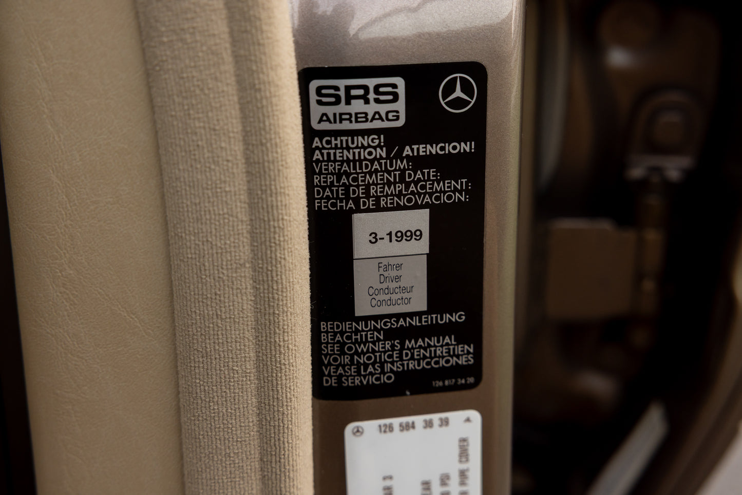1989 Mercedes-Benz 560 SEL