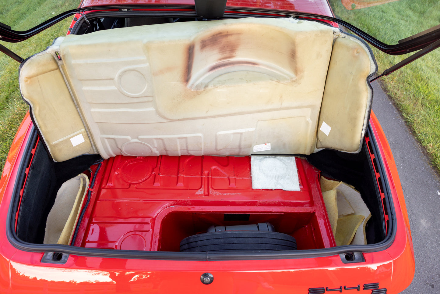 1989 Porsche 944 S2