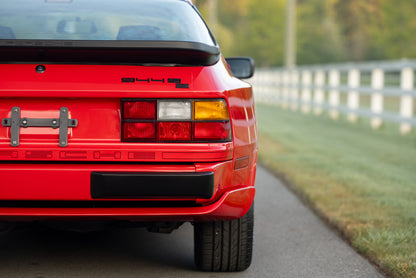 1989 Porsche 944 S2