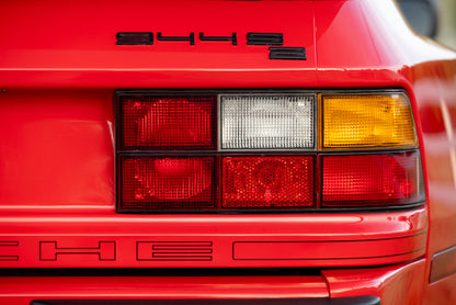 1989 Porsche 944 S2