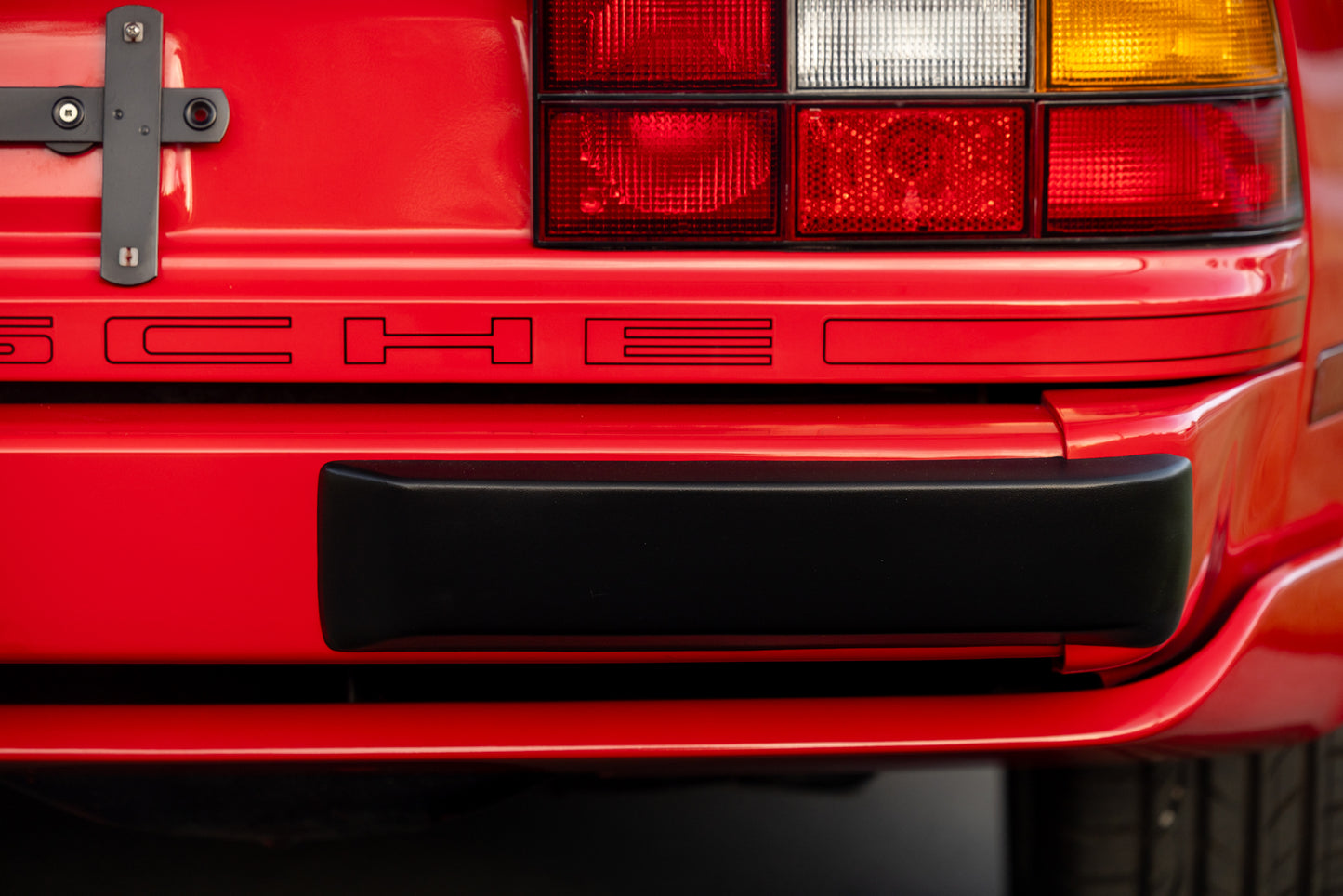 1989 Porsche 944 S2