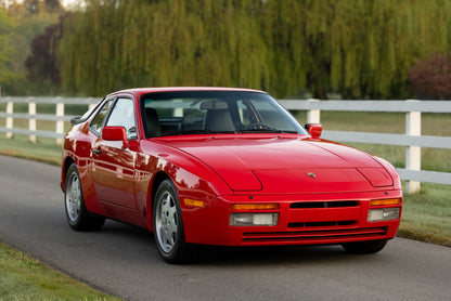 1989 Porsche 944 S2