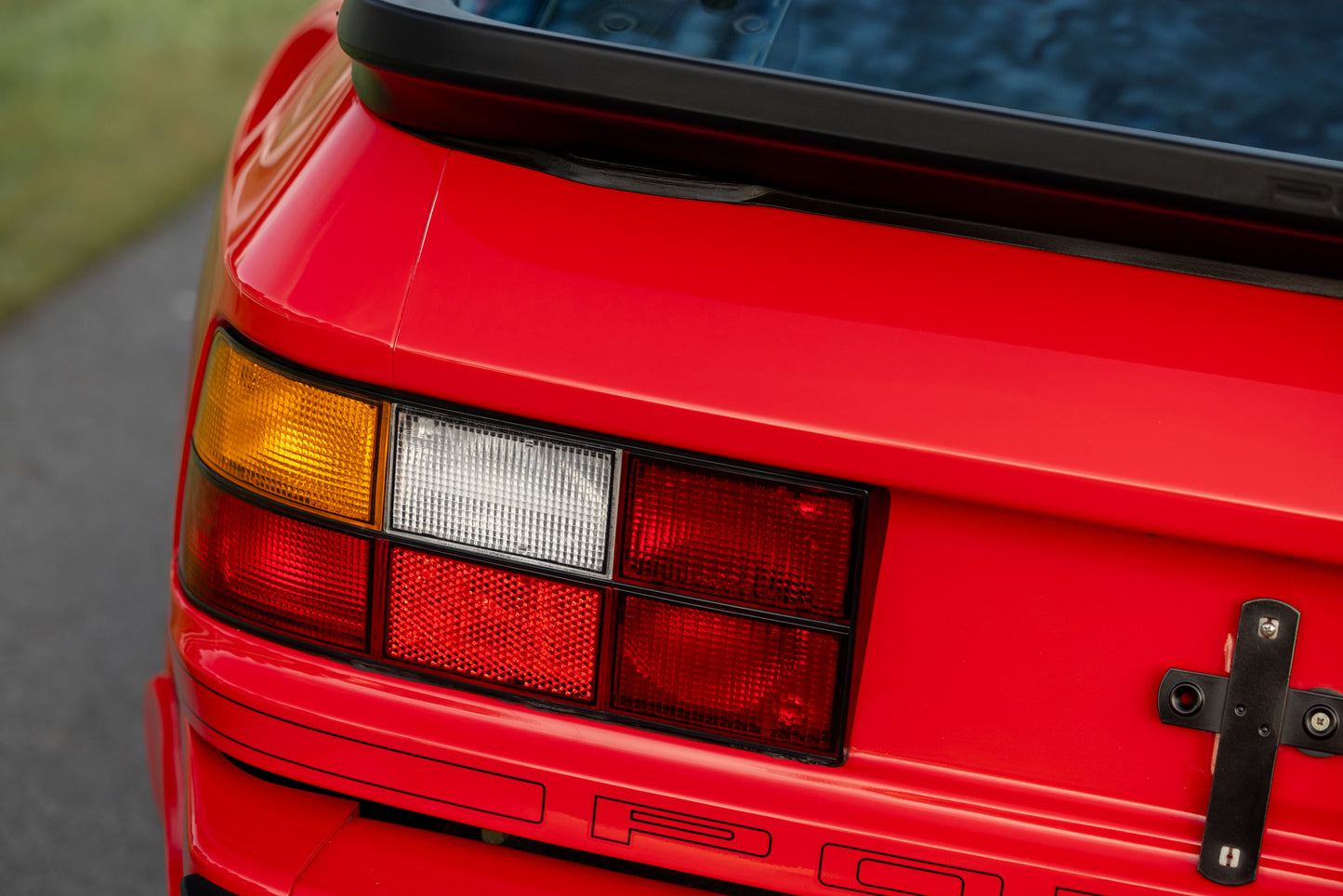 1989 Porsche 944 S2