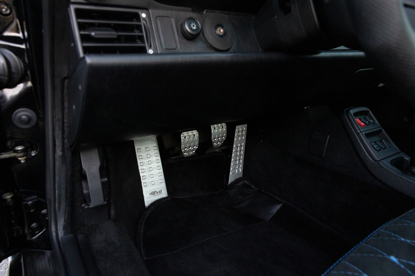 1996 Porsche 911 4S 3.8 RSTribute
