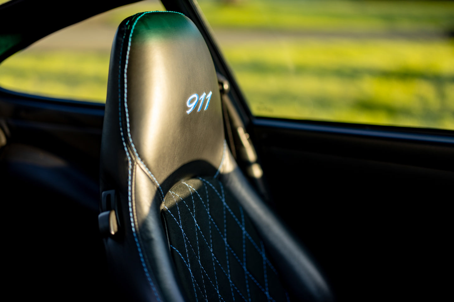 1996 Porsche 911 4S 3.8 RSTribute