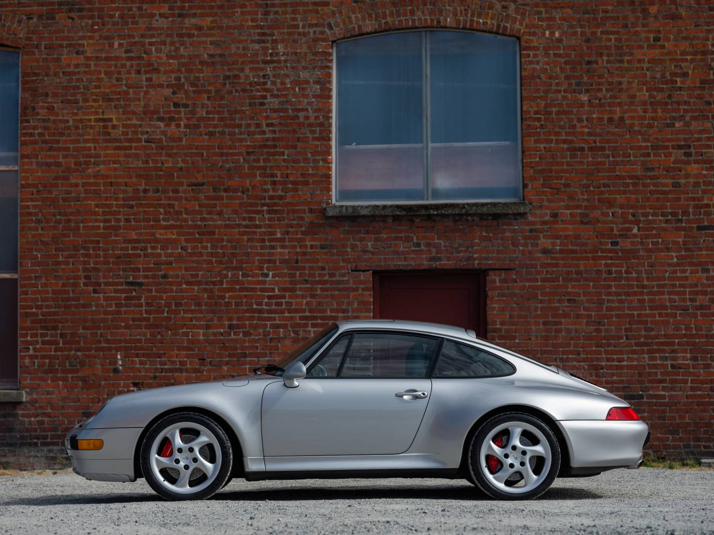 1998 Porsche 911 Carrera 4 "S"