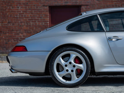 1998 Porsche 911 Carrera 4 "S"