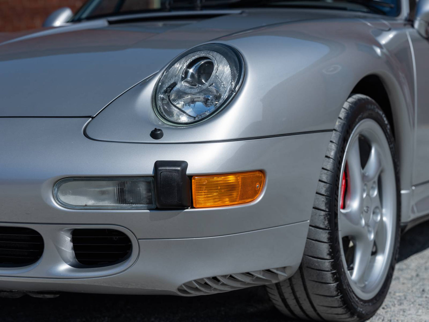 1998 Porsche 911 Carrera 4 "S"