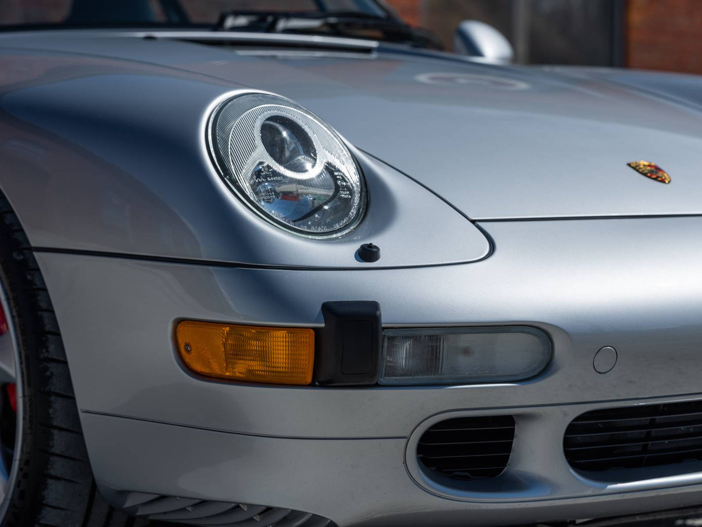 1998 Porsche 911 Carrera 4 "S"