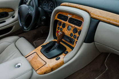 2000 Aston Martin DB7 V12 Vantage Volante