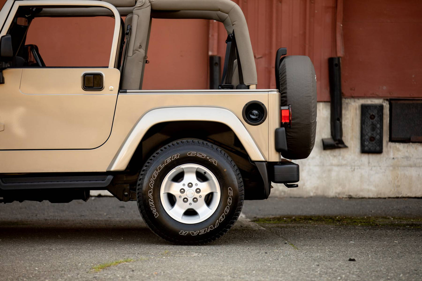 2003 Jeep Wrangler Sahara Edition
