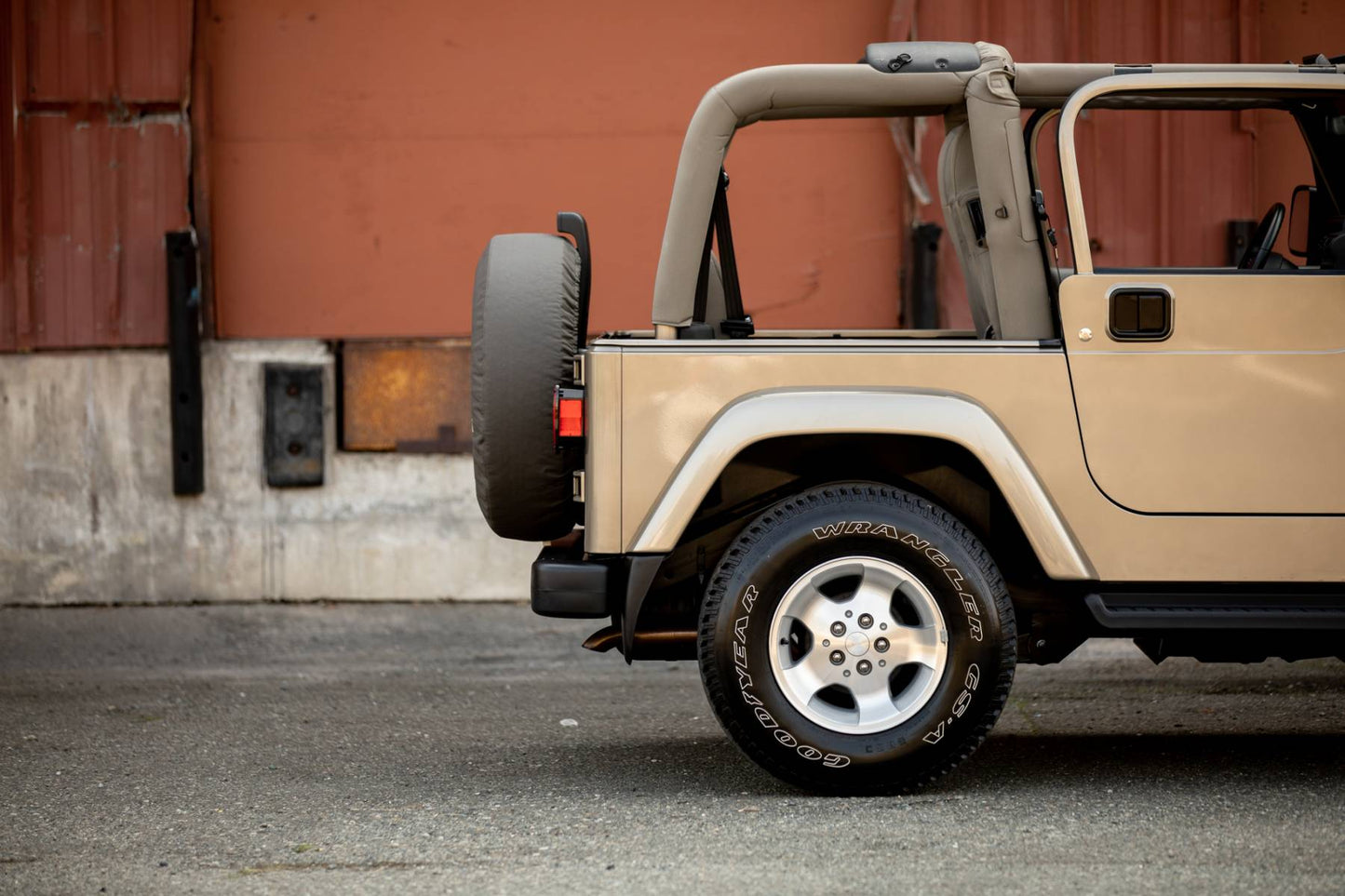 2003 Jeep Wrangler Sahara Edition