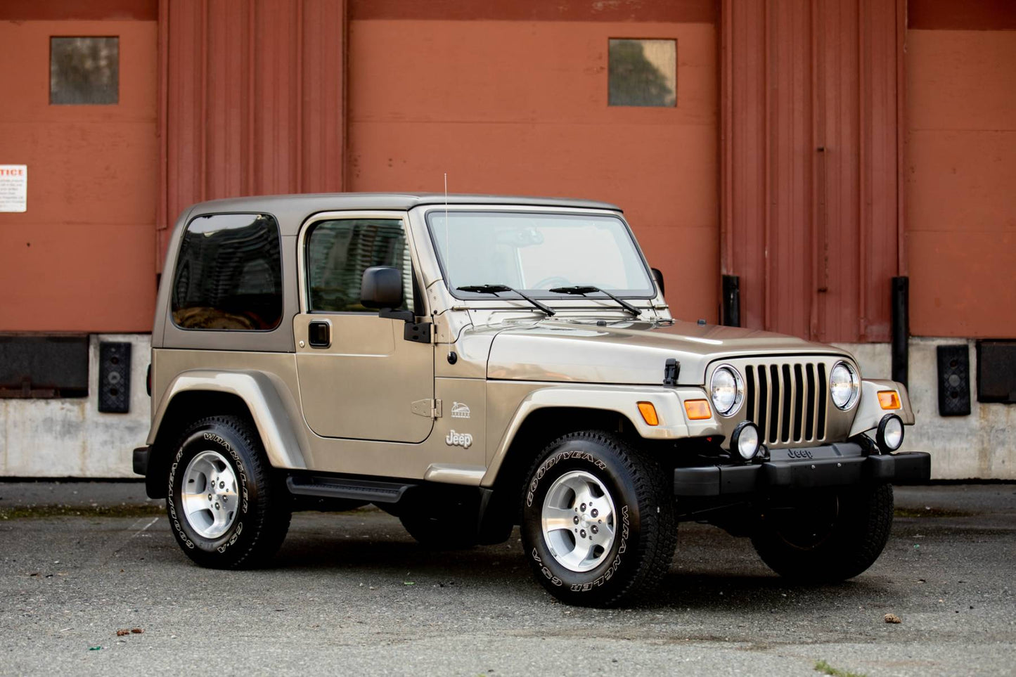 2003 Jeep Wrangler Sahara Edition