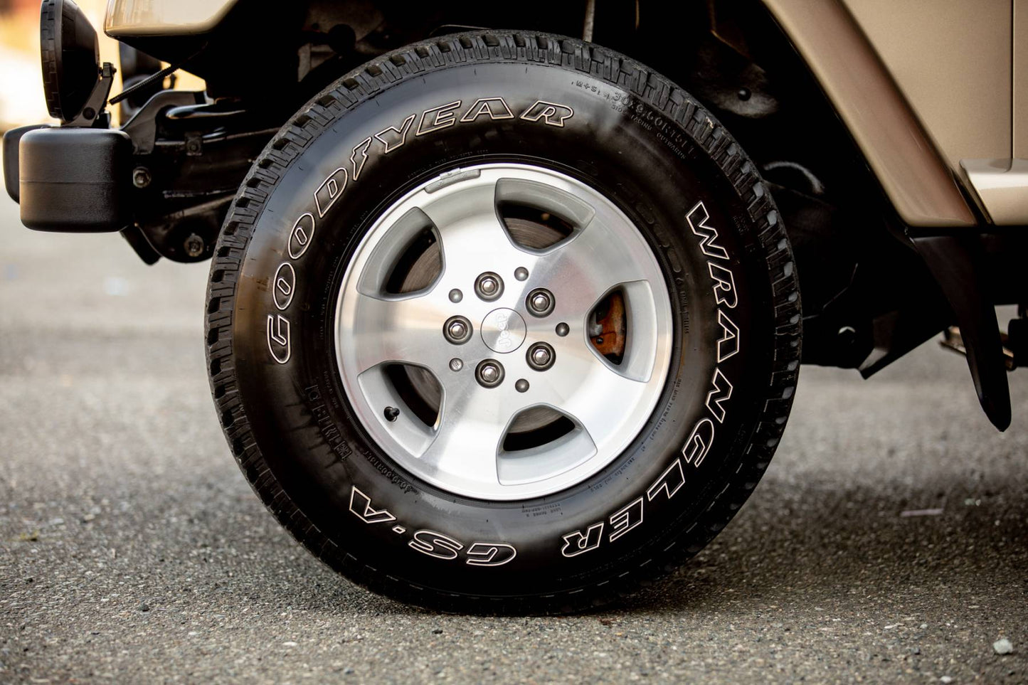 2003 Jeep Wrangler Sahara Edition
