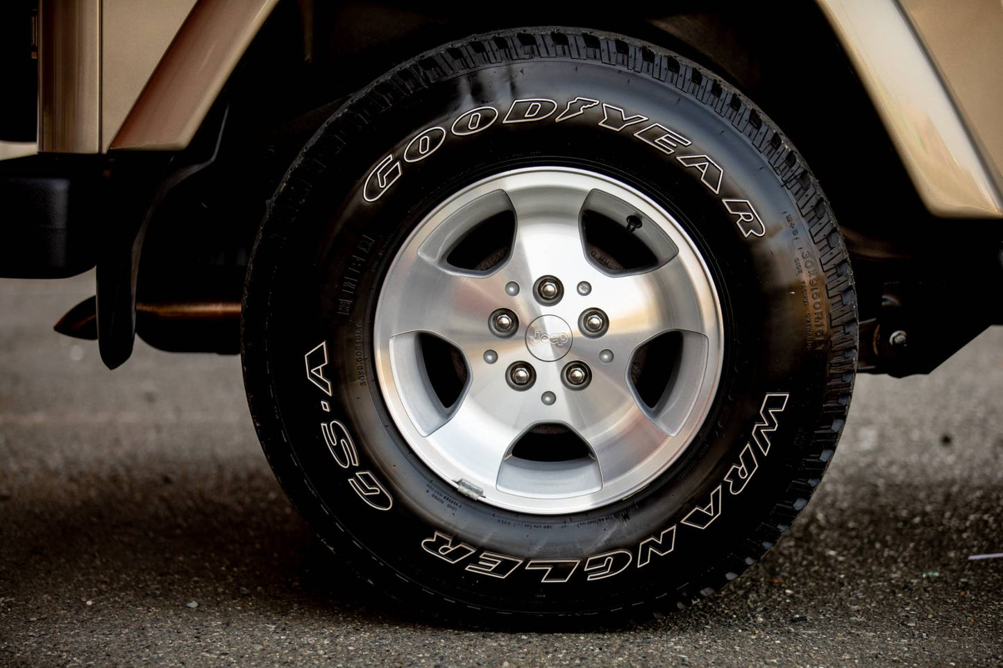 2003 Jeep Wrangler Sahara Edition