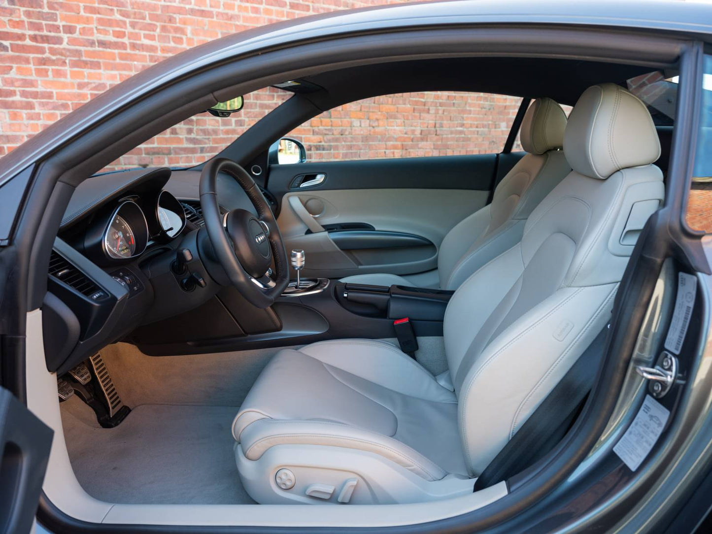 2009 Audi R8 4.2 V8 Manual