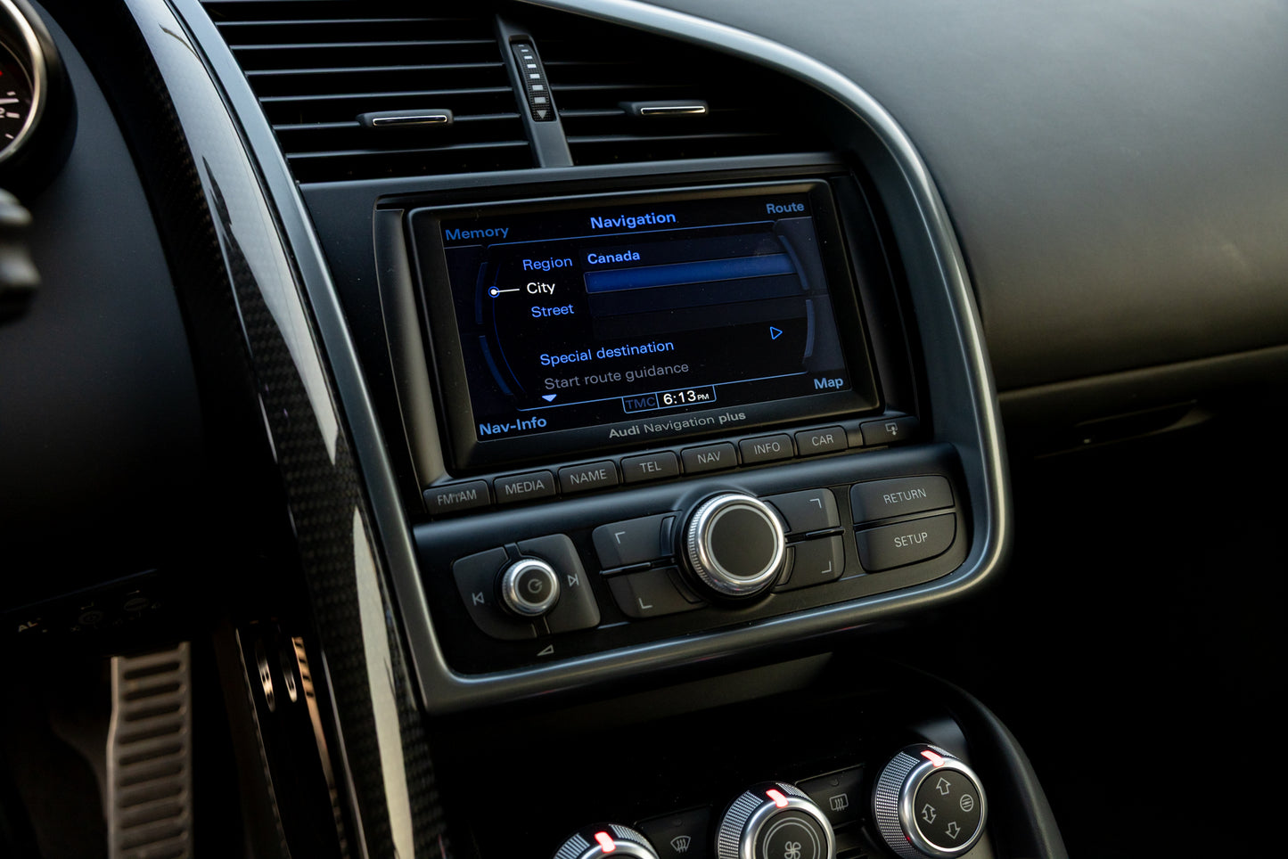2010 Audi R8 V10 6-Speed Manual