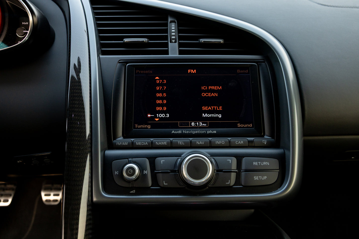 2010 Audi R8 V10 6-Speed Manual