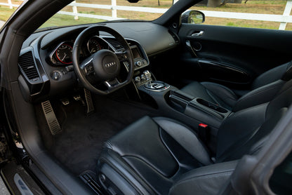 2010 Audi R8 V10 6-Speed Manual
