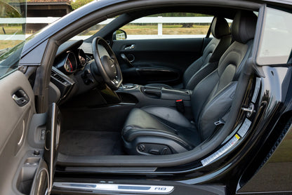 2010 Audi R8 V10 6-Speed Manual