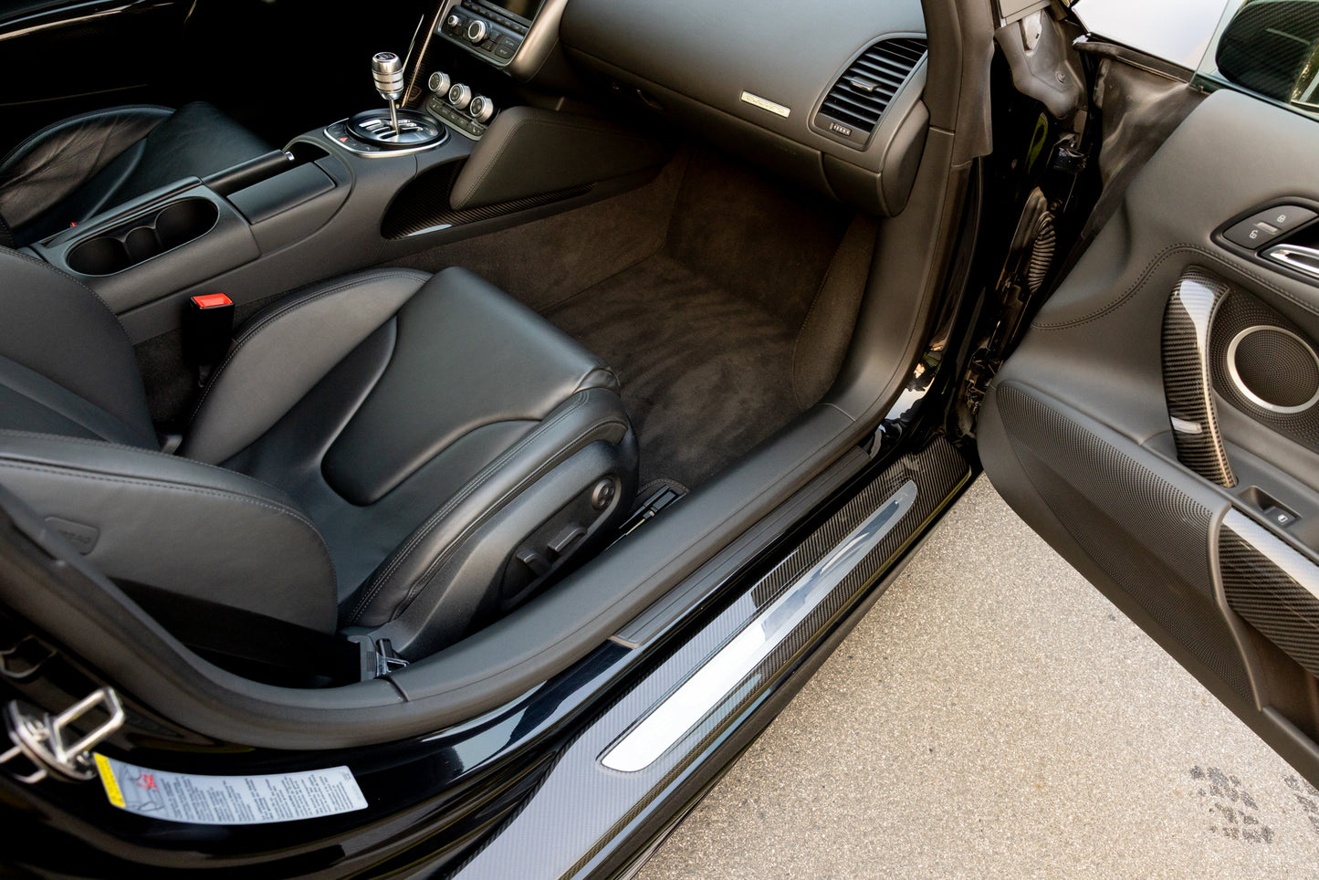 2010 Audi R8 V10 6-Speed Manual