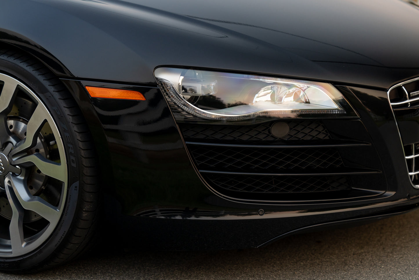2010 Audi R8 V10 6-Speed Manual