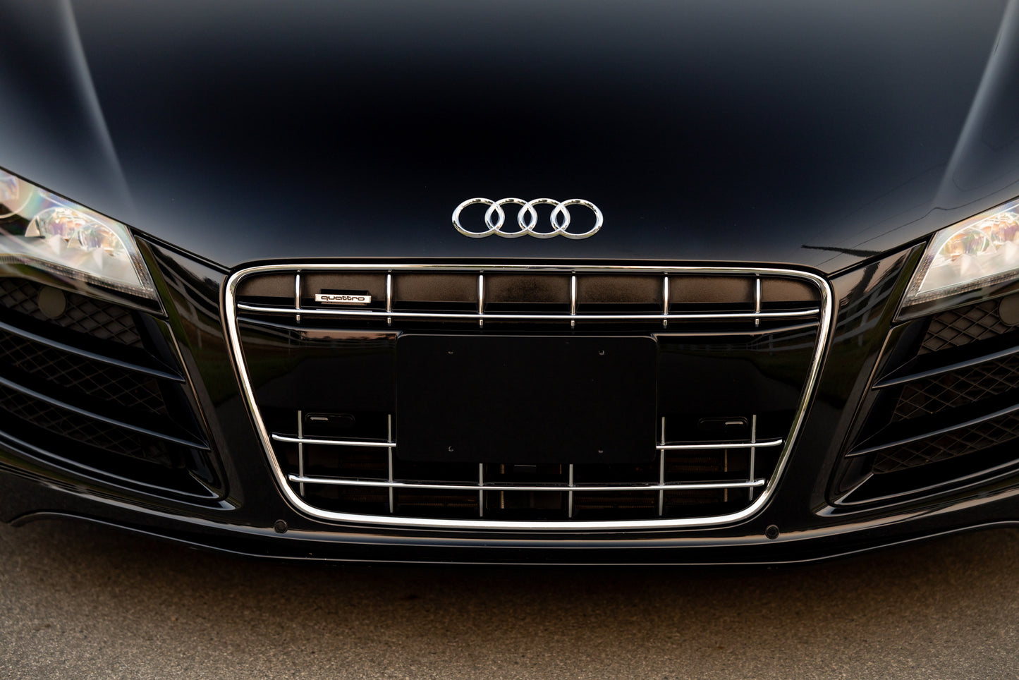 2010 Audi R8 V10 6-Speed Manual