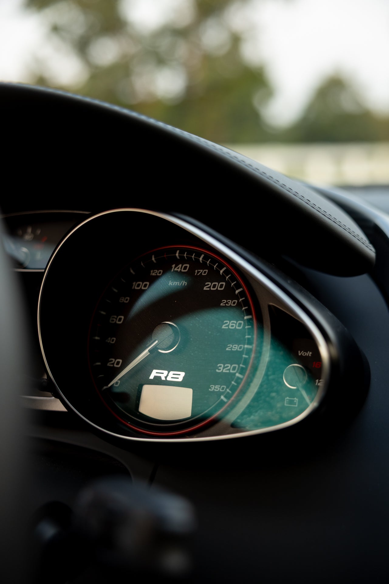 2010 Audi R8 V10 6-Speed Manual