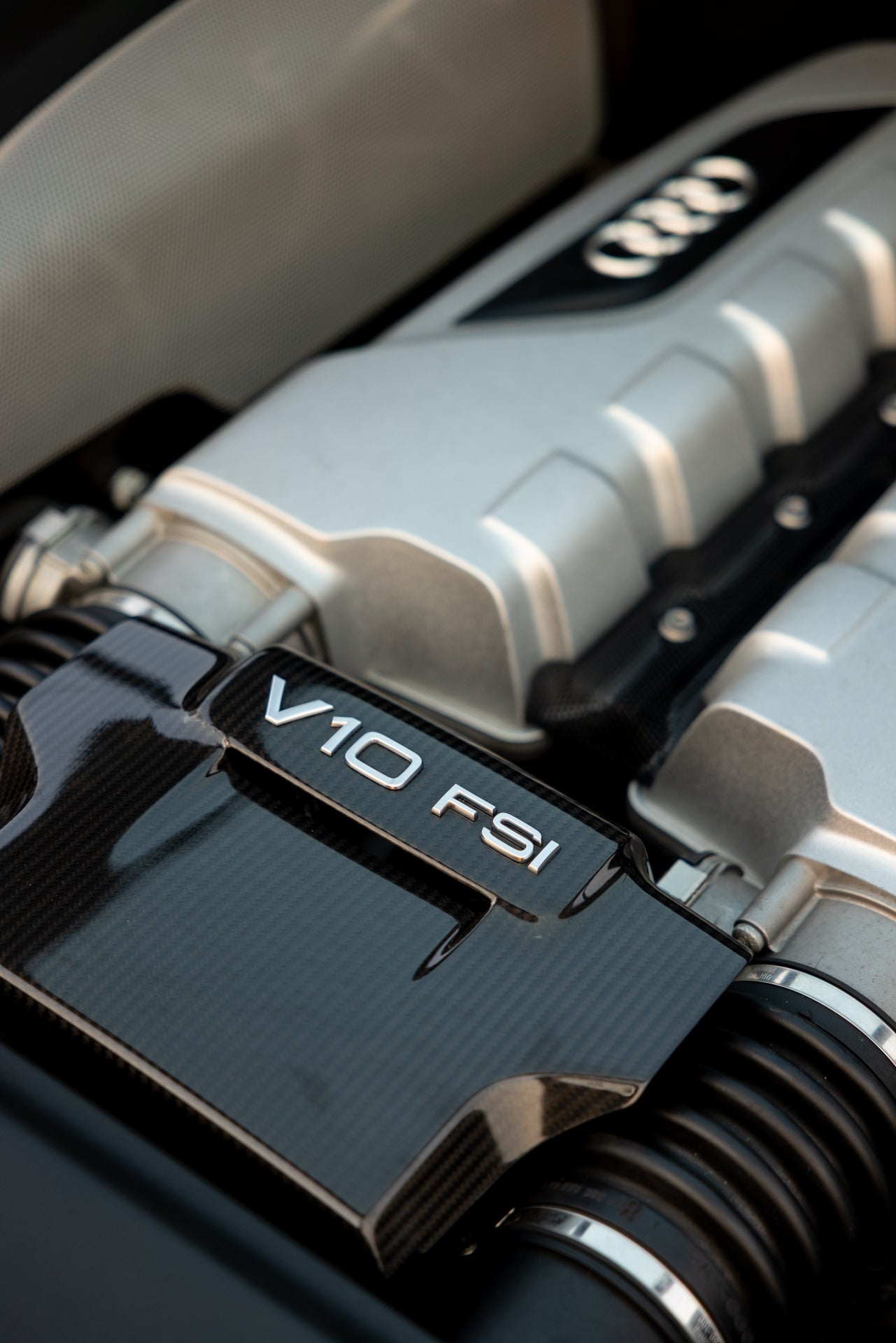 2010 Audi R8 V10 6-Speed Manual
