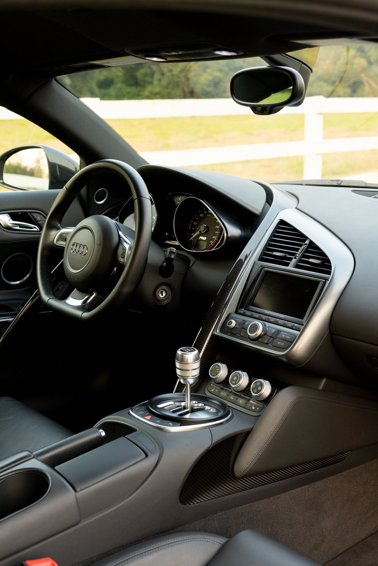 2010 Audi R8 V10 6-Speed Manual