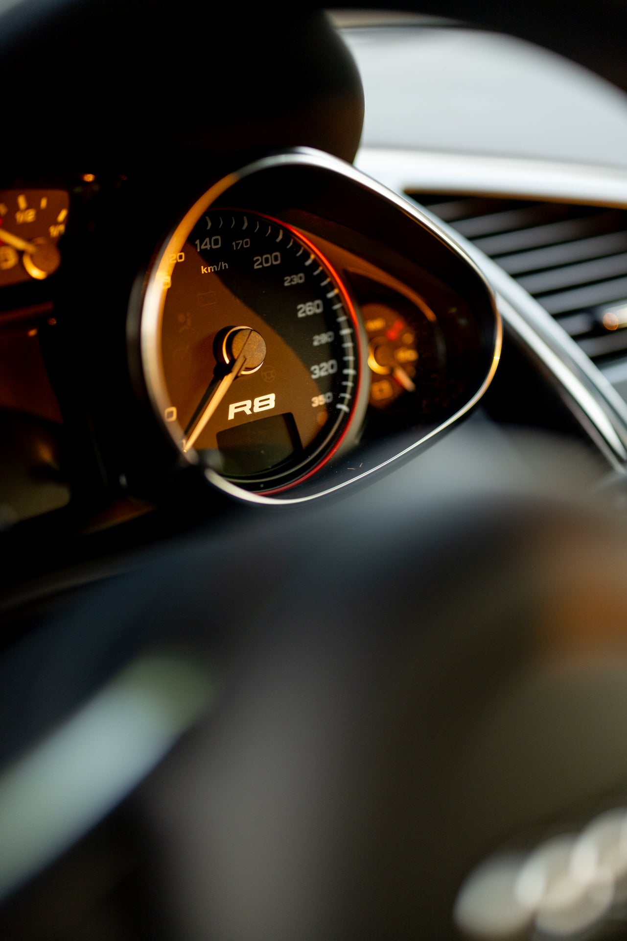 2010 Audi R8 V10 6-Speed Manual