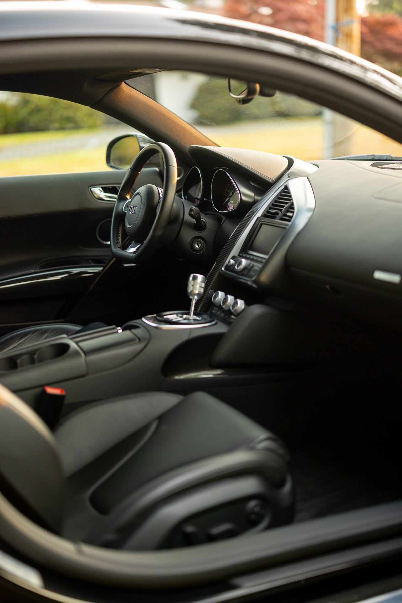 2010 Audi R8 V10 6-Speed Manual