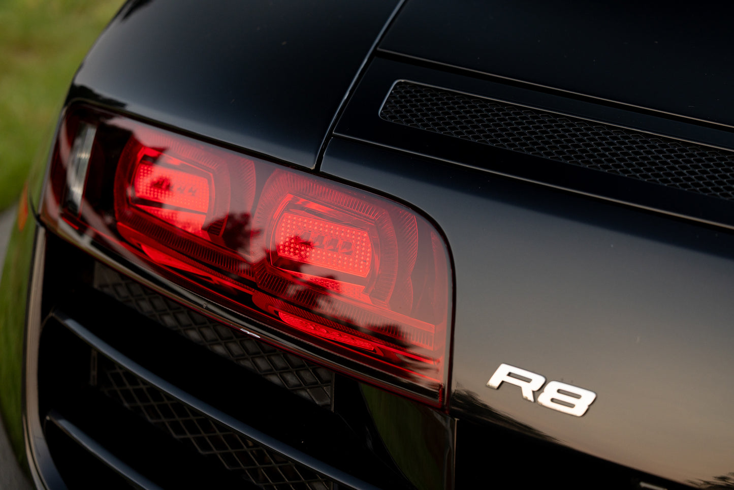 2010 Audi R8 V10 6-Speed Manual
