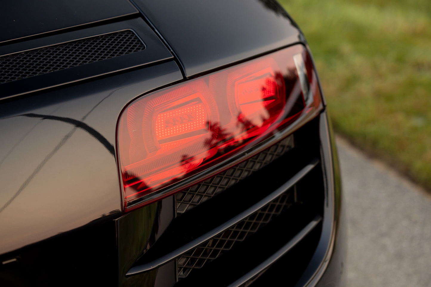 2010 Audi R8 V10 6-Speed Manual
