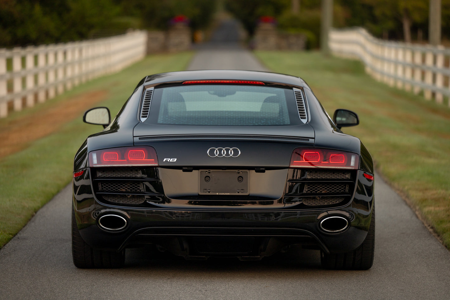 2010 Audi R8 V10 6-Speed Manual