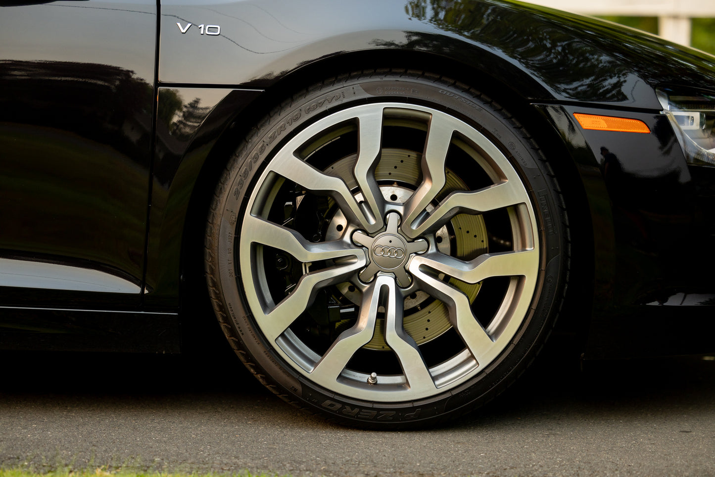 2010 Audi R8 V10 6-Speed Manual