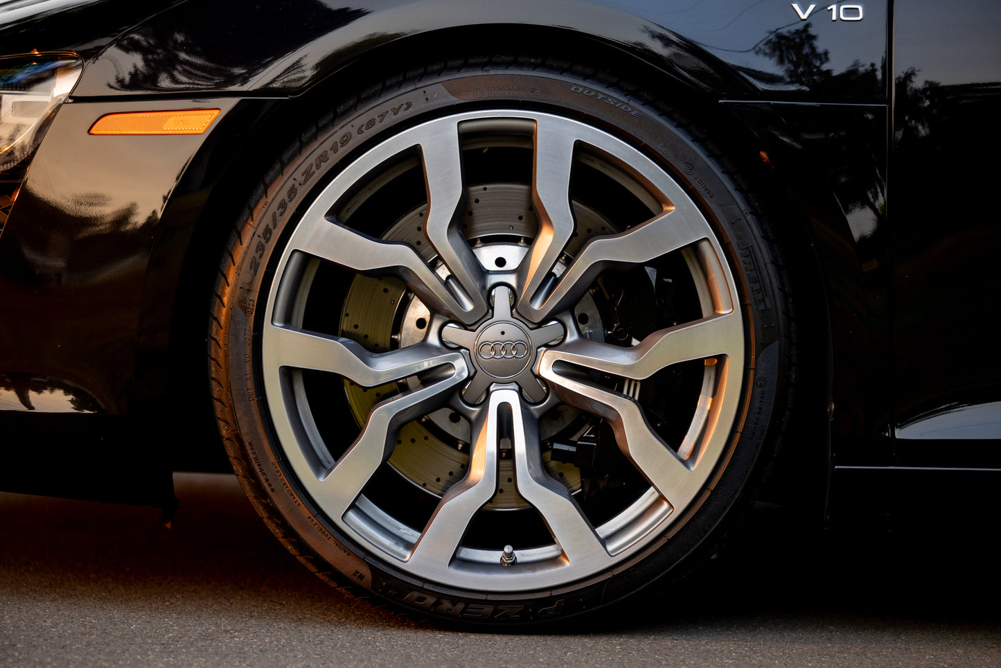 2010 Audi R8 V10 6-Speed Manual
