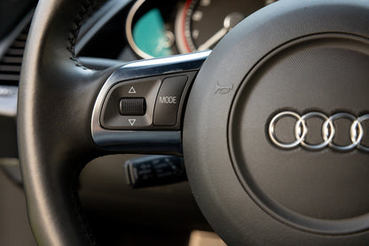 2010 Audi R8 V10 6-Speed Manual