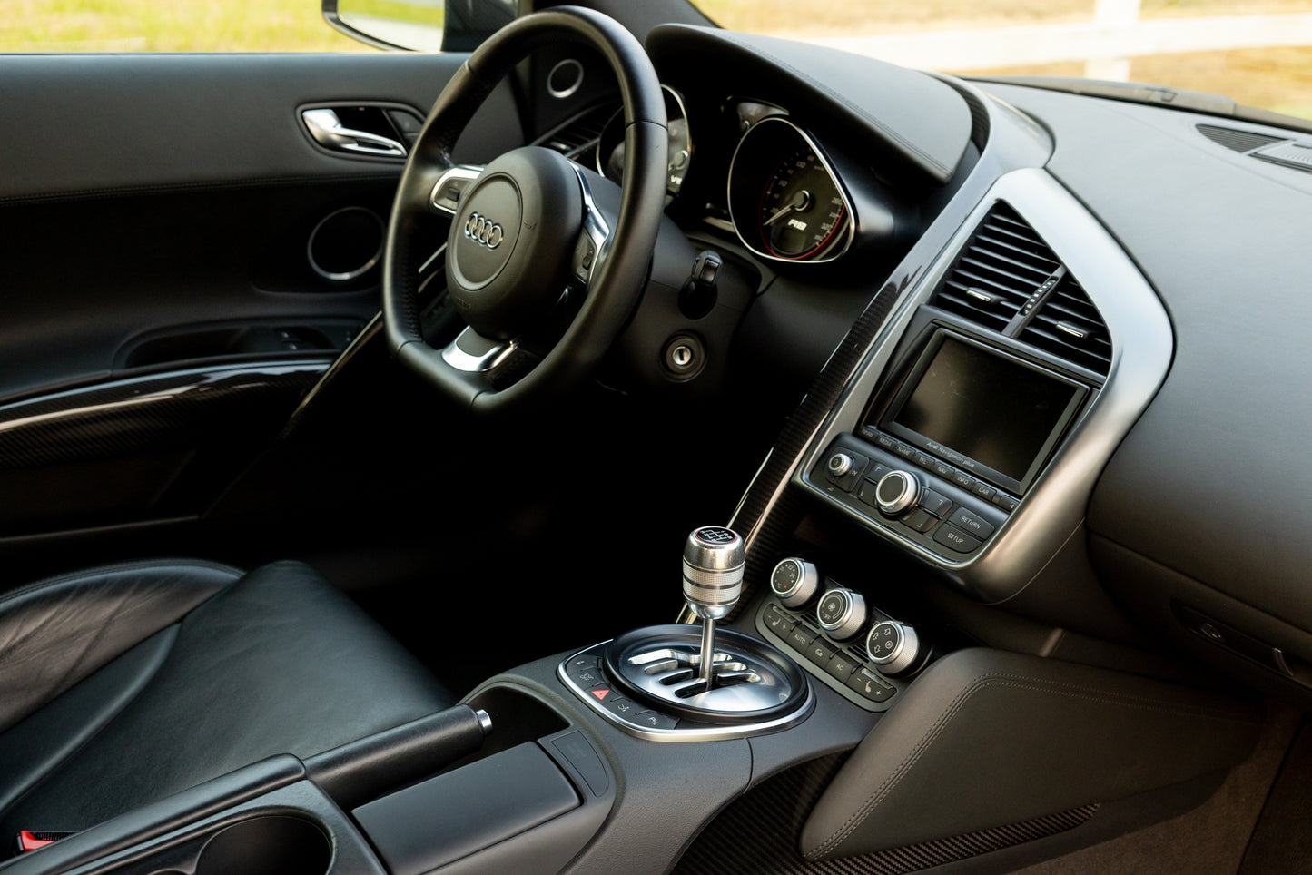 2010 Audi R8 V10 6-Speed Manual
