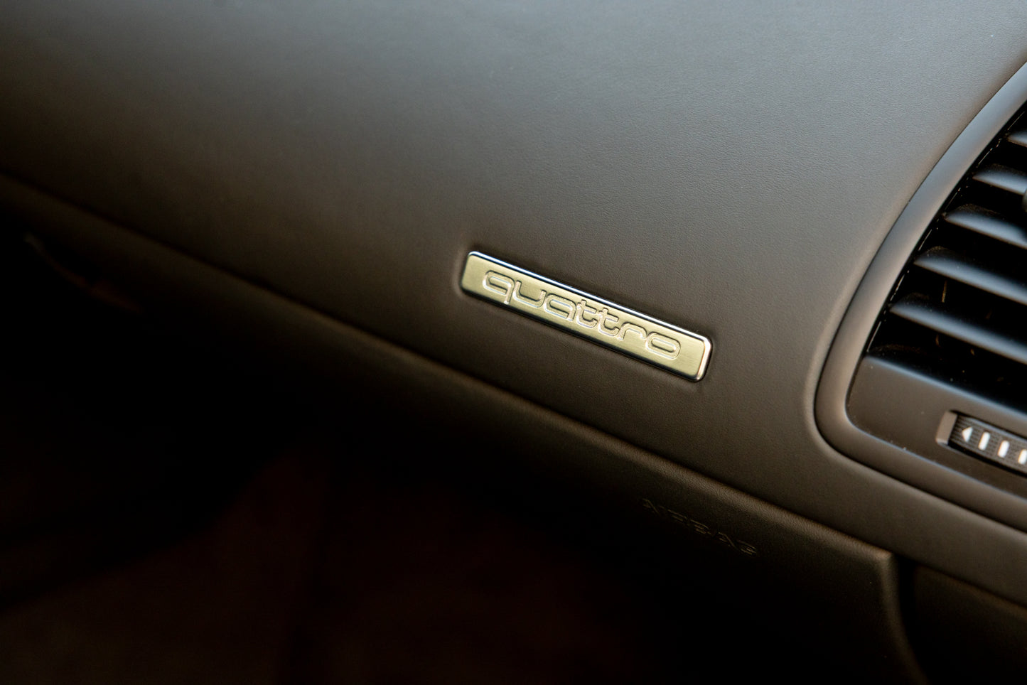2010 Audi R8 V10 6-Speed Manual