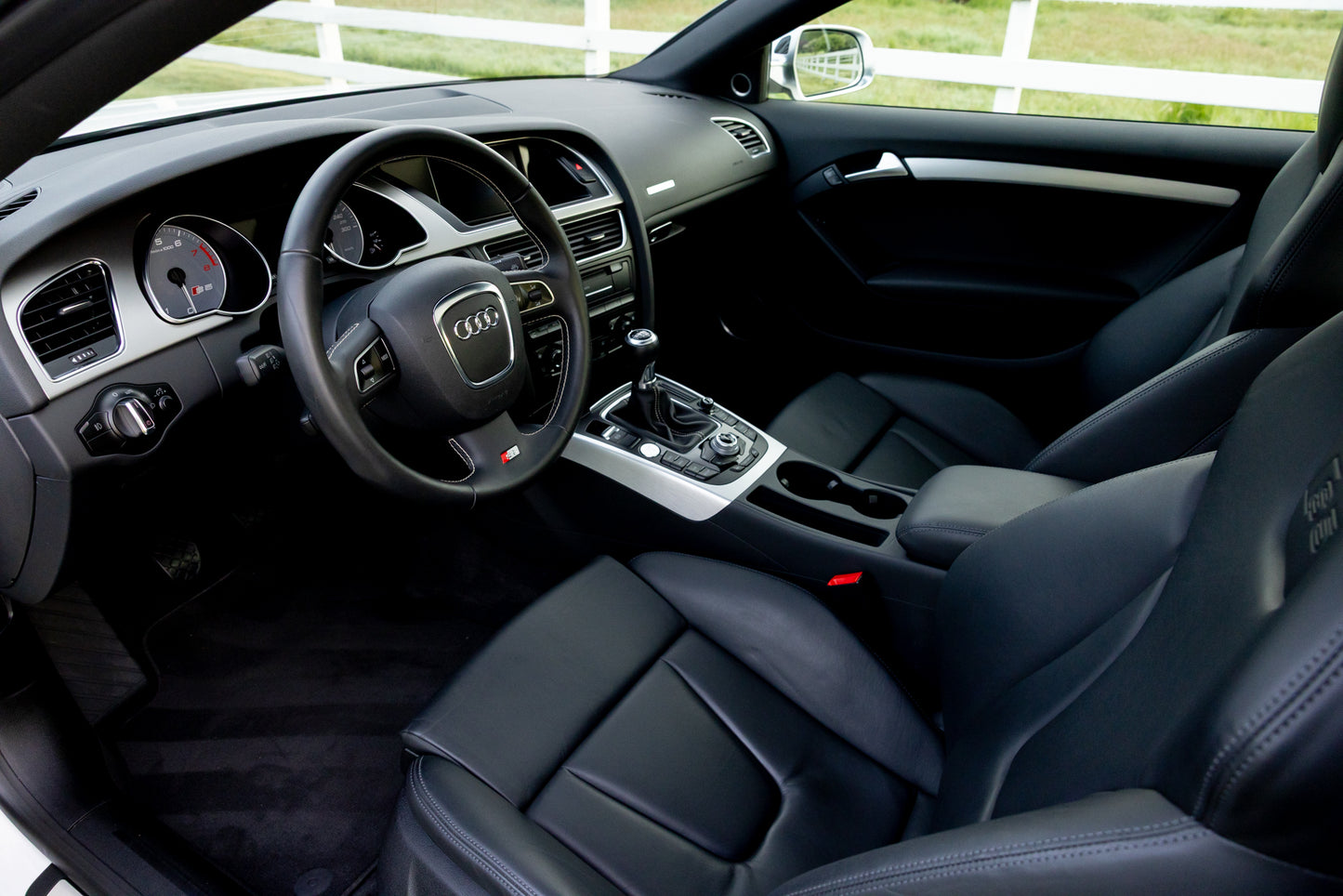 2010 Audi S5 6-Speed